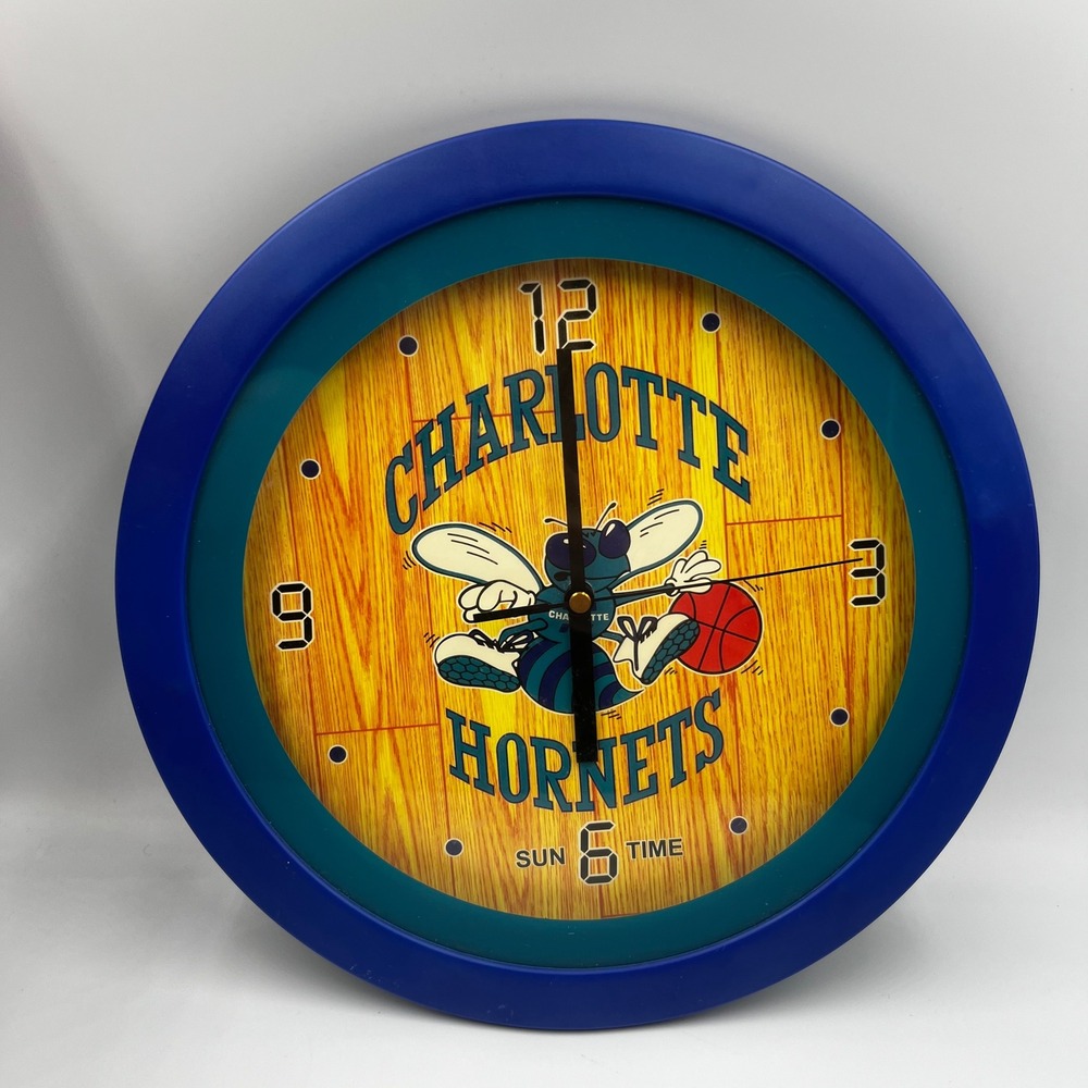 Vintage Charlotte Hornets NBA Wall Clock Hugo the Hornet 11.5"